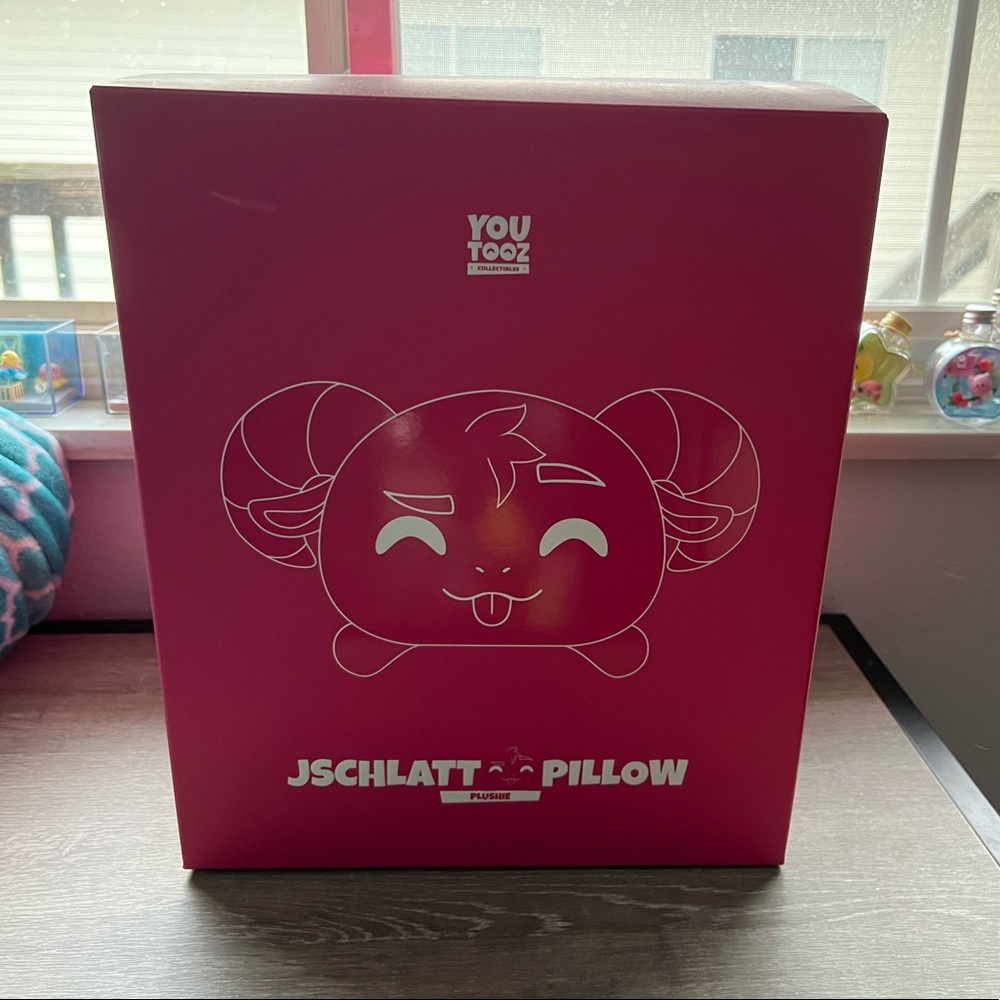 Schlatt Youtooz Ram Plushie ✨🐏